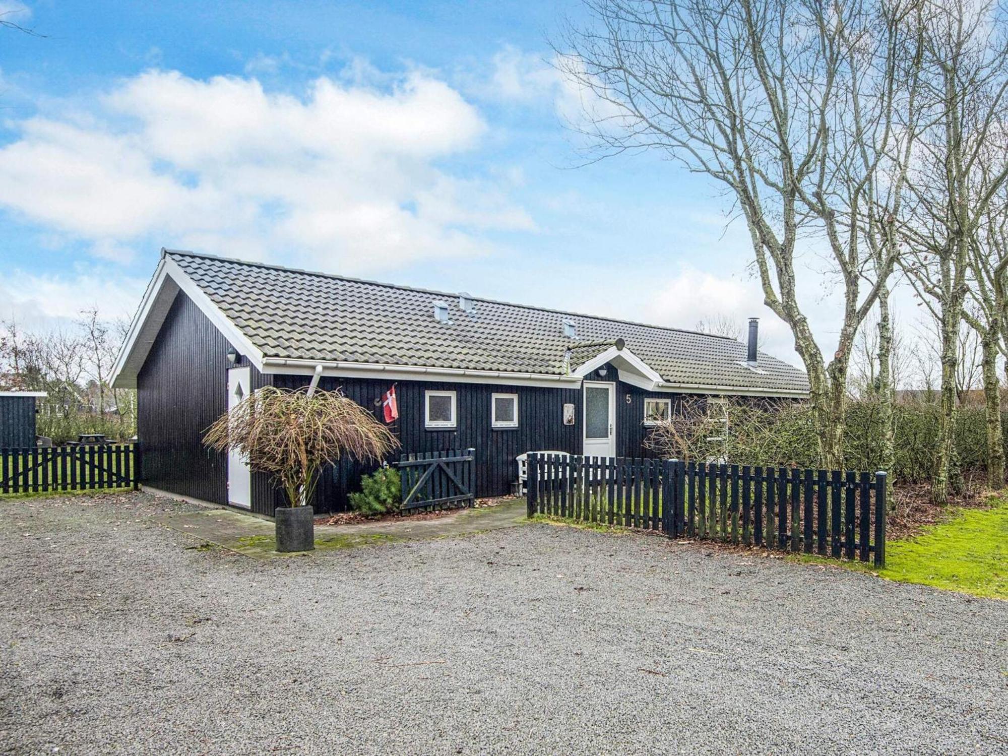 Holiday Home Lyngvej IV Fjerbaek Exterior photo
